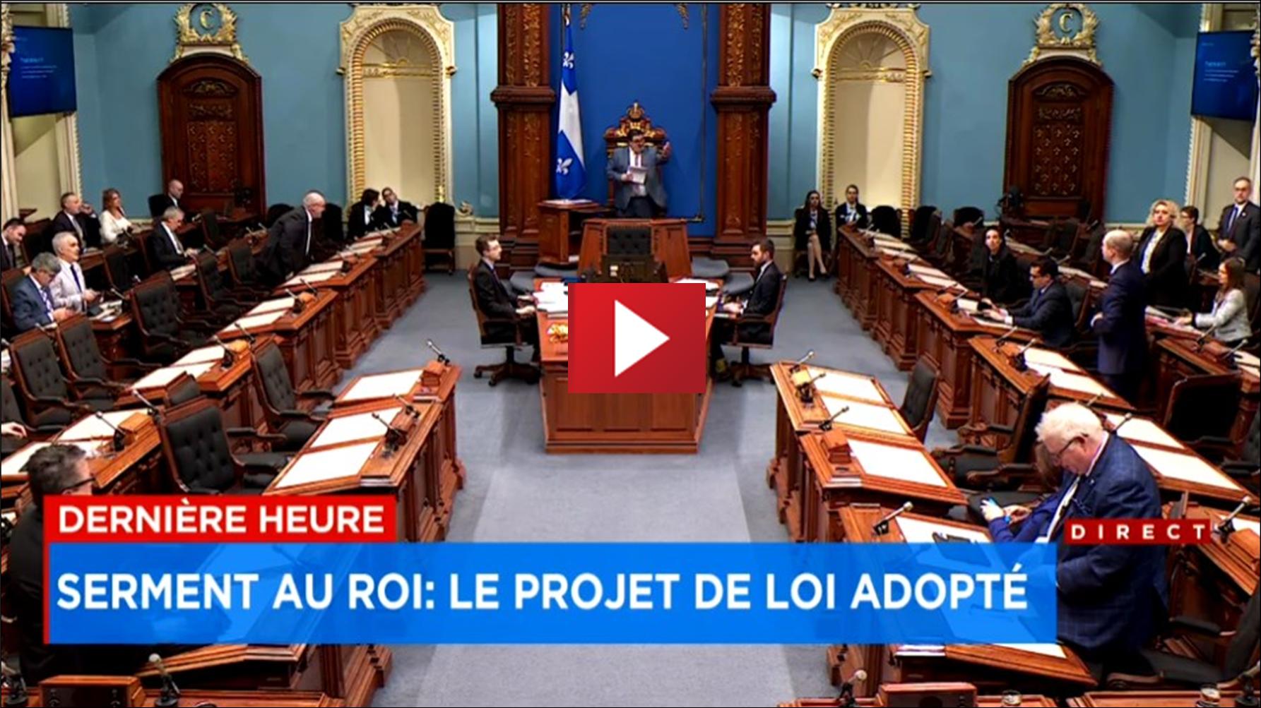 L'Assemblée nationale du Québec abolit le serment au roi, décembre 2022