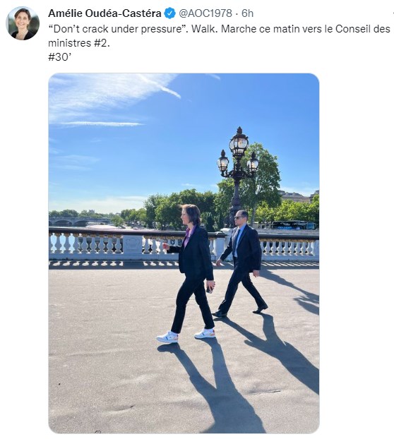 La ministre des Sports et des JO 2024 Amélie Oudéa-Castéra et la langue anglaise